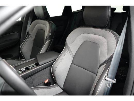 Volvo  XC60 2.0 T6 Plus Black Edition Recharge AWD | Trekhaak | 360 Cam | Pano | Head-up | Harman/Kardon | Me... ActivLease financial lease