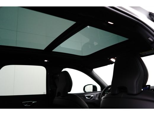 Volvo  XC60 2.0 T6 Plus Black Edition Recharge AWD | Trekhaak | 360 Cam | Pano | Head-up | Harman/Kardon | Me... ActivLease financial lease
