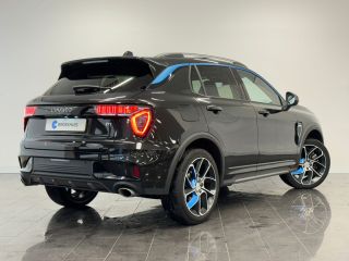 Lynk & Co 01 1.5 | 360&deg; camera | Achteruitrijcamera | Apple Carplay/Android Auto|telefoonintegratie premium