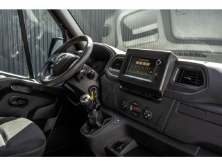 Renault Master 2.3 dCi L1H1 | 135PK | 1ste Eigenaar | Work Edition | Navi | Led | Cruise | Trekhaak