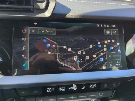 Audi A3 Limousine 30 TFSI S edition NL-AUTO | 1/2 LEDER | CARPLAY ActivLease financial lease