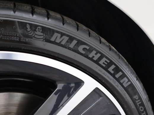 Audi A6 e-tron E-TRON S EDITION PERFORMANCE 100 kWh + PANORAMA | 21 INCH | LUCHTVERING | BIJRIJDER DISPLAY | TEC... ActivLease financial lease