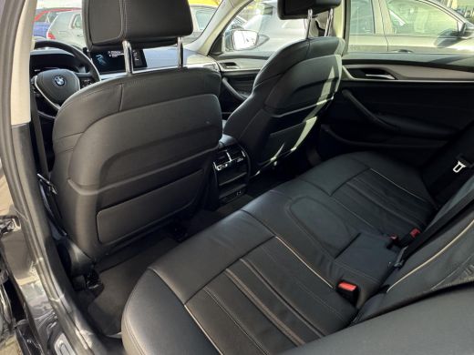 BMW 5 Serie Touring 520e Business Edition Plus NL-AUTO | LEDER | PDC ActivLease financial lease