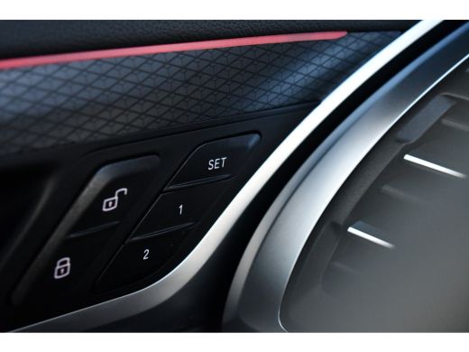 BMW X3 xDrive30e M-Sport Pano M-zetels Trekhaak HUD Laser-LED 20inch ActivLease financial lease