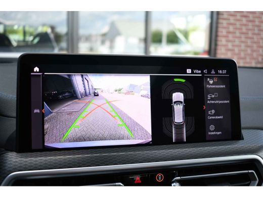 BMW X3 xDrive30e M-Sport Pano M-zetels Trekhaak HUD Laser-LED 20inch ActivLease financial lease