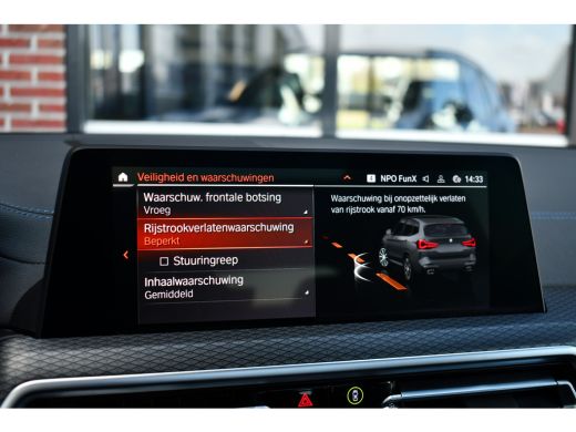 BMW X3 xDrive30e M-Sport Pano M-zetels Trekhaak HUD Laser-LED 20inch ActivLease financial lease