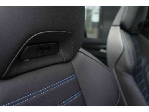 BMW X3 xDrive30e M-Sport Pano M-zetels Trekhaak HUD Laser-LED 20inch ActivLease financial lease