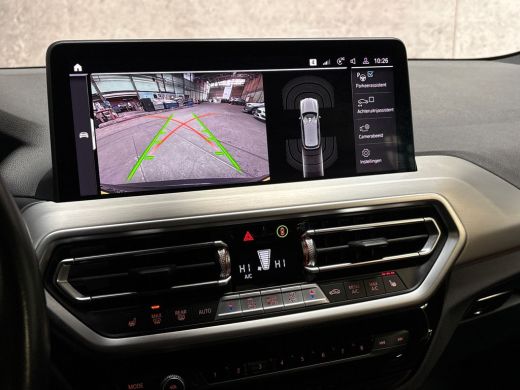 BMW X3 xDrive30e Sport 293Pk Automaat (APPLE CARPLAY, GROOT NAVI, MEMORY SEATS, LASER KOPLAMPEN, BRUIN L... ActivLease financial lease