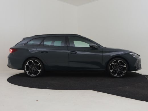 CUPRA Leon Sportstourer 1.5 TSI 272PK PHEV e-Hybrid VZ Performance | Achteruitrijcamera | Navigatie | Apple carplay Andro... ActivLease financial lease