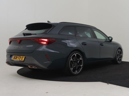 CUPRA Leon Sportstourer 1.5 TSI 272PK PHEV e-Hybrid VZ Performance | Achteruitrijcamera | Navigatie | Apple carplay Andro... ActivLease financial lease