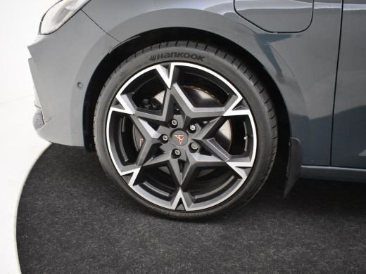 CUPRA Leon Sportstourer 1.5 TSI 272PK PHEV e-Hybrid VZ Performance | Achteruitrijcamera | Navigatie | Apple carplay Andro... ActivLease financial lease