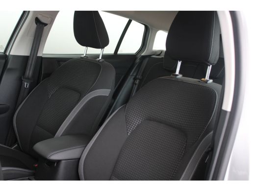 Ford Focus 1.0 EcoBoost Hybrid Trend Edition Business | Achteruitrijcamera | Verwarmde voorruit | Navigatie ... ActivLease financial lease