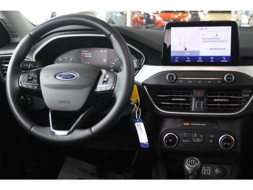 Ford Focus 1.0 EcoBoost Hybrid Trend Edition Business | Achteruitrijcamera | Verwarmde voorruit | Navigatie ... ActivLease financial lease
