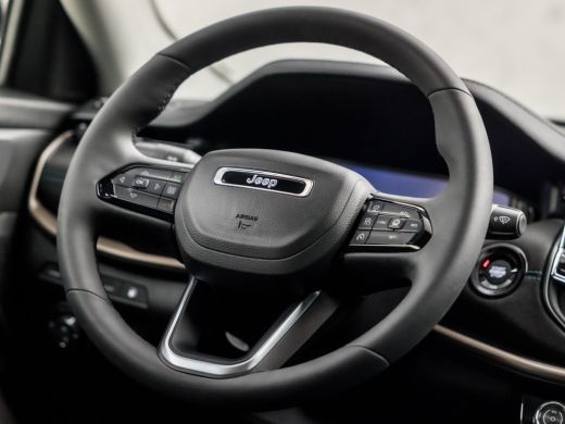 Jeep Compass 4xe 240 Plug-in Hybrid Electric Trailhawk 240Pk automaat (VIRTUAL COCKPIT, APPLE CARPLAY, GROOT N... ActivLease financial lease