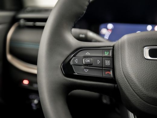 Jeep Compass 4xe 240 Plug-in Hybrid Electric Trailhawk 240Pk automaat (VIRTUAL COCKPIT, APPLE CARPLAY, GROOT N... ActivLease financial lease