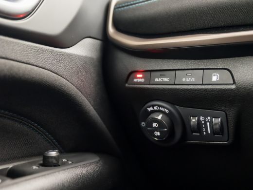 Jeep Compass 4xe 240 Plug-in Hybrid Electric Trailhawk 240Pk automaat (VIRTUAL COCKPIT, APPLE CARPLAY, GROOT N... ActivLease financial lease