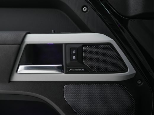 Land Rover Defender 110 2.0 P400e 110 XS Edition (Plug-in) (INCL-BTW) *PANO | LEATHER | FULL-LED | MERIDIAN-AUDIO | B... ActivLease financial lease