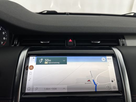 Land Rover Discovery Sport P300e 1.5 R-Dynamic HSE Black Exterior Pack AWD (Plug-in) (INCL-BTW) *LEATHER | FULL-LED | DIGI-C... ActivLease financial lease