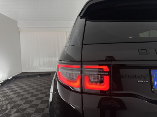 Land Rover Discovery Sport P300e 1.5 R-Dynamic HSE Black Exterior Pack AWD (Plug-in) (INCL-BTW) *LEATHER | FULL-LED | DIGI-C... ActivLease financial lease