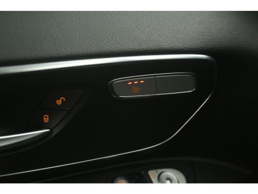 Mercedes-Benz Vito 114 CDI Extra Lang | 9-Traps Aut. | Airco | Camera | Adap. Cruise | 3 Zits | Trekhaak | Carplay |... ActivLease financial lease