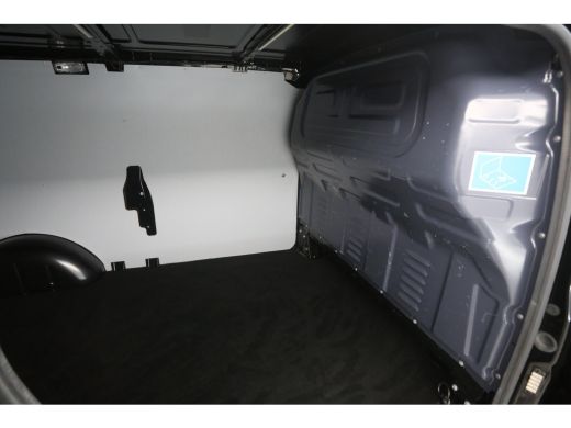 Mercedes-Benz Vito 114 CDI Extra Lang | 9-Traps Aut. | Airco | Camera | Adap. Cruise | 3 Zits | Trekhaak | Carplay |... ActivLease financial lease