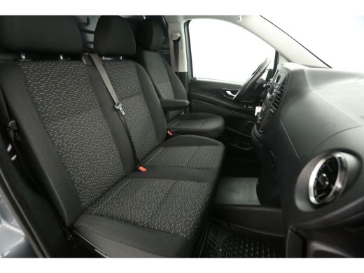 Mercedes-Benz Vito 114 CDI Extra Lang | Aut. | 19"LMV Brabus | Airco | Adap. Cruise | Camera | Navi | 3 Zits | 2xSch... ActivLease financial lease