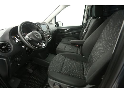 Mercedes-Benz Vito 114 CDI Extra Lang | Aut. | 19"LMV Brabus | Airco | Adap. Cruise | Camera | Navi | 3 Zits | 2xSch... ActivLease financial lease