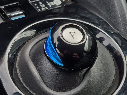 Nissan Leaf Tekna 40 kWh Trekhaak | Camera | Stoel+Stuur verwarming | Leder/alcantara | Full LED | Keyless | ActivLease financial lease