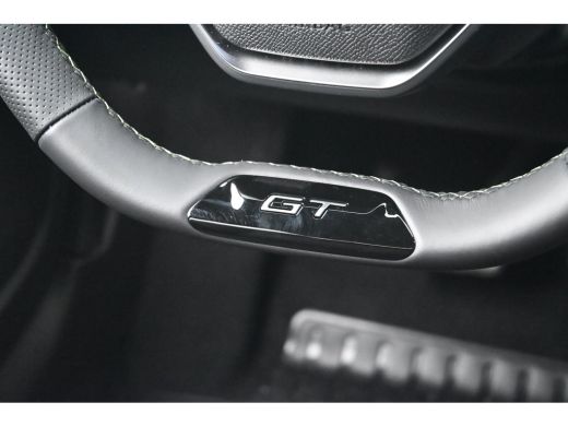 Peugeot 2008 1.2 Hybrid 145 GT Voorraad-Actie! | 8 Jaar Garantie | Achteruitrijcamera | Navigatie | Elektr. St... ActivLease financial lease