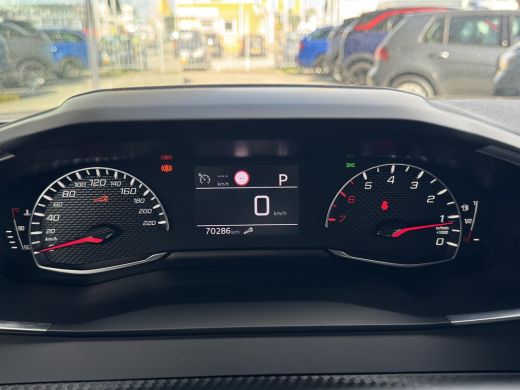 Peugeot 2008 1.2 PureTech Allure NL-AUTO | TREKHAAK | CAMERA ActivLease financial lease