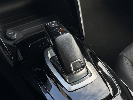 Peugeot 2008 1.2 PureTech Allure NL-AUTO | TREKHAAK | CAMERA ActivLease financial lease