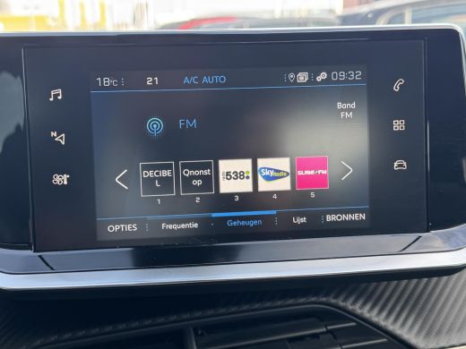 Peugeot 2008 1.2 PureTech Allure NL-AUTO | TREKHAAK | CAMERA ActivLease financial lease