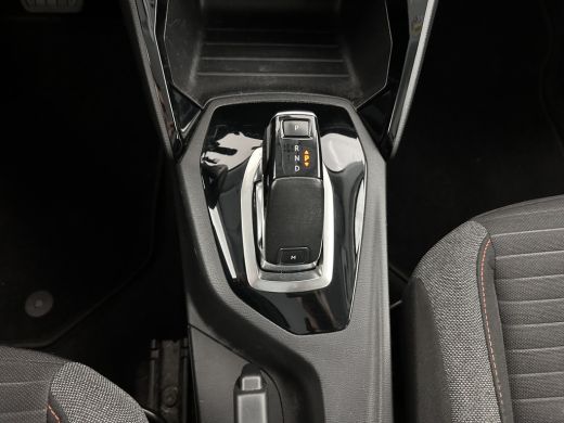 Peugeot 2008 1.2 PureTech Blue Lease Active (INCL-BTW) Aut. *FULL-LED | NAVI-FULLMAP | DIGI-COCKPIT | HEATED-S... ActivLease financial lease