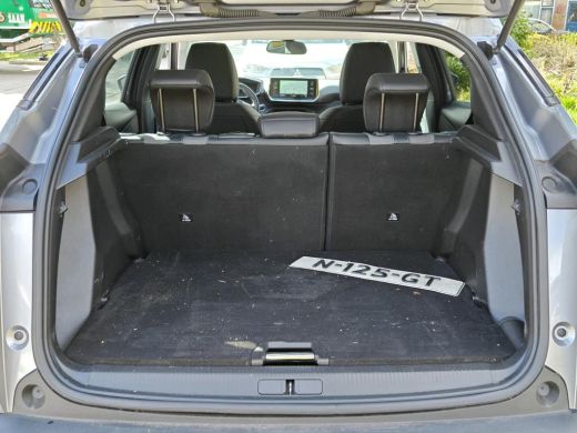 Peugeot 2008 1.2 PureTech Blue Lease Allure NL-AUTO | TREKHAAK | CAMERA ActivLease financial lease