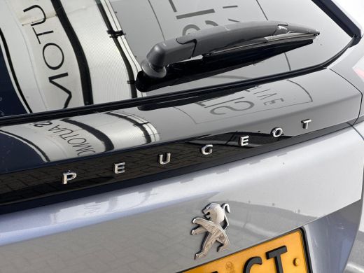 Peugeot 2008 1.2 PureTech Blue Lease Allure NL-AUTO | TREKHAAK | CAMERA ActivLease financial lease