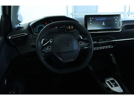 Peugeot 208 1.2 Hybrid 110 e-DCS6 Style | Cruise Control | Carplay | LED | Parkeersensoren | ActivLease financial lease