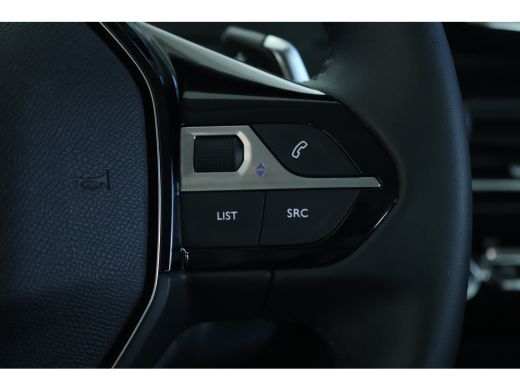 Peugeot 208 1.2 Hybrid 110 e-DCS6 Style | Cruise Control | Carplay | LED | Parkeersensoren | ActivLease financial lease