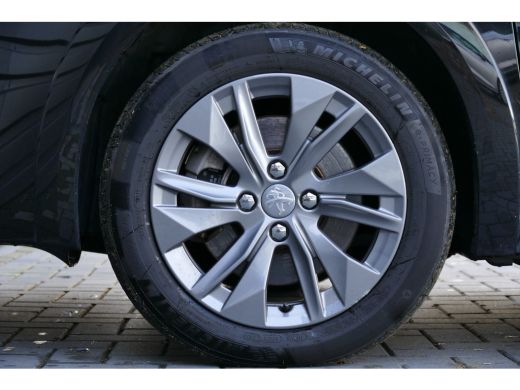 Peugeot e-208 EV 136PK 50KWH ACTIVE PACK AUTOMAAT / NAVI / 16"LMV / LED / CLIMA / PDC / SOH 95% / BLUETOOTH / C... ActivLease financial lease