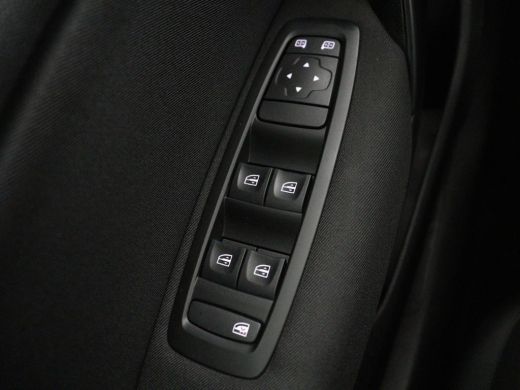 Renault M&eacute;gane Estate Estate 1.3 TCe Business Zen | Trekhaak | PDC | Carplay | Navigatie | Full LED | Cruise control | ... ActivLease financial lease