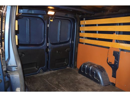 Renault Trafic 2.0 dCi 145pk L1 H1 Automaat ActivLease financial lease