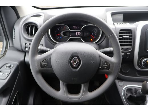 Renault Trafic 2.0 dCi 145pk L1 H1 Automaat ActivLease financial lease