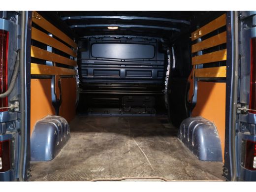 Renault Trafic 2.0 dCi 145pk L1 H1 Automaat ActivLease financial lease