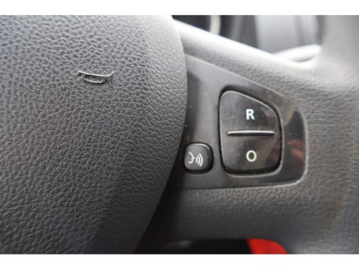 Renault Trafic 2.0 dCi 145pk L1 H1 Automaat ActivLease financial lease