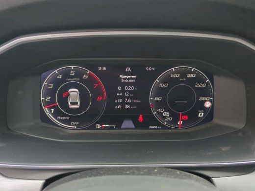 Seat Leon Sportstourer 1.5 TSI FR Business Intense NL-AUTO | TREKHAAK | CARPLAY ActivLease financial lease