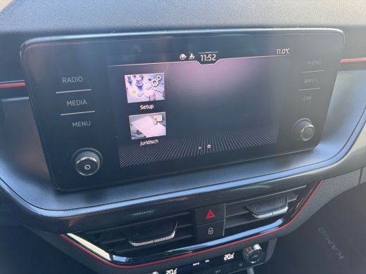 Skoda Kamiq 1.0 115pk TSI Sport Business Parkeersensor achter | Volledig digitaal instrumentenpaneel | Cruise... ActivLease financial lease