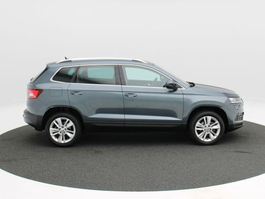 Skoda Karoq 1.5 TSi 150 Pk Automaat Business Edition Plus | Trekhaak | Camera | Stoelverwarming | Adaptive Cr... ActivLease financial lease