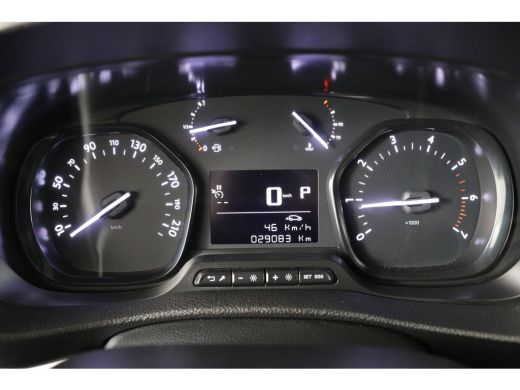 Toyota ProAce 2.0 AUTOMAAT D-4D Black Line Long | Trekhaak | Leder | Navigatie | Climate Controle | Apple Carpl... ActivLease financial lease