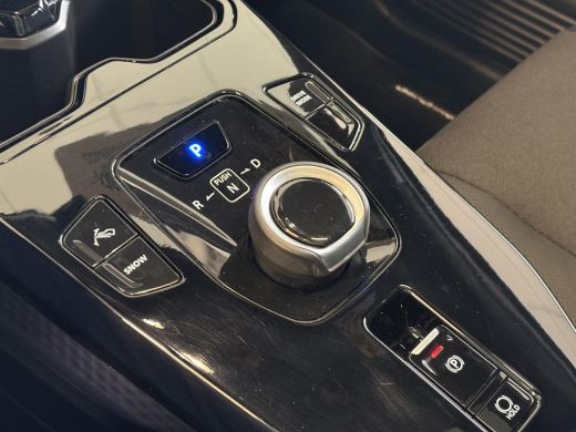 Toyota Urban Cruiser Executive 61 kWh **CELESTIAL BLUE/ NIEUWE AUTO/ DIRECT LEVERBAAR** ActivLease financial lease