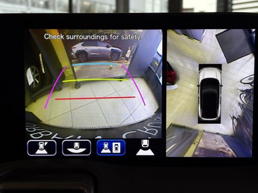 Toyota Urban Cruiser Executive 61 kWh **LAND BREEZE GREEN/ NIEUWE AUTO/ DIRECT LEVERBAAR** ActivLease financial lease