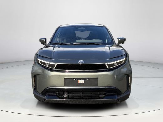 Toyota Urban Cruiser Executive 61 kWh **LAND BREEZE GREEN/ NIEUWE AUTO/ DIRECT LEVERBAAR** ActivLease financial lease